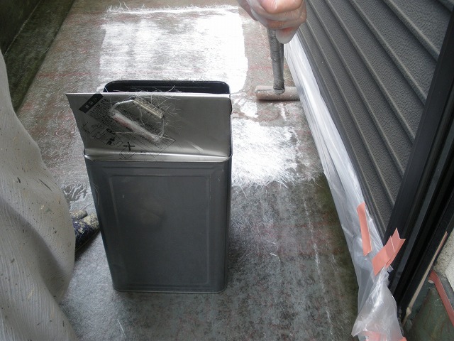 ガラスマットの施工